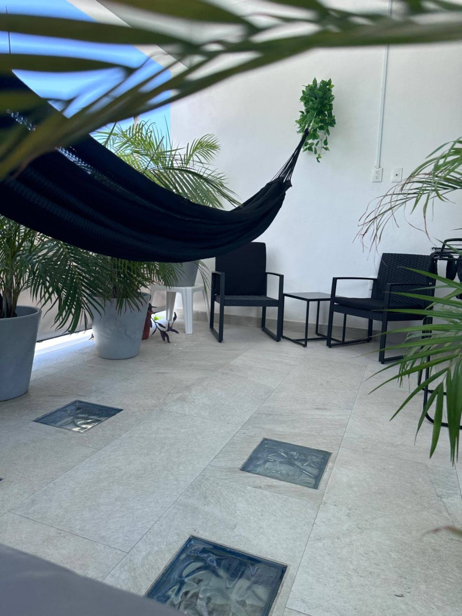 Oasis Urban Retreat Apartment Cancun Exterior photo